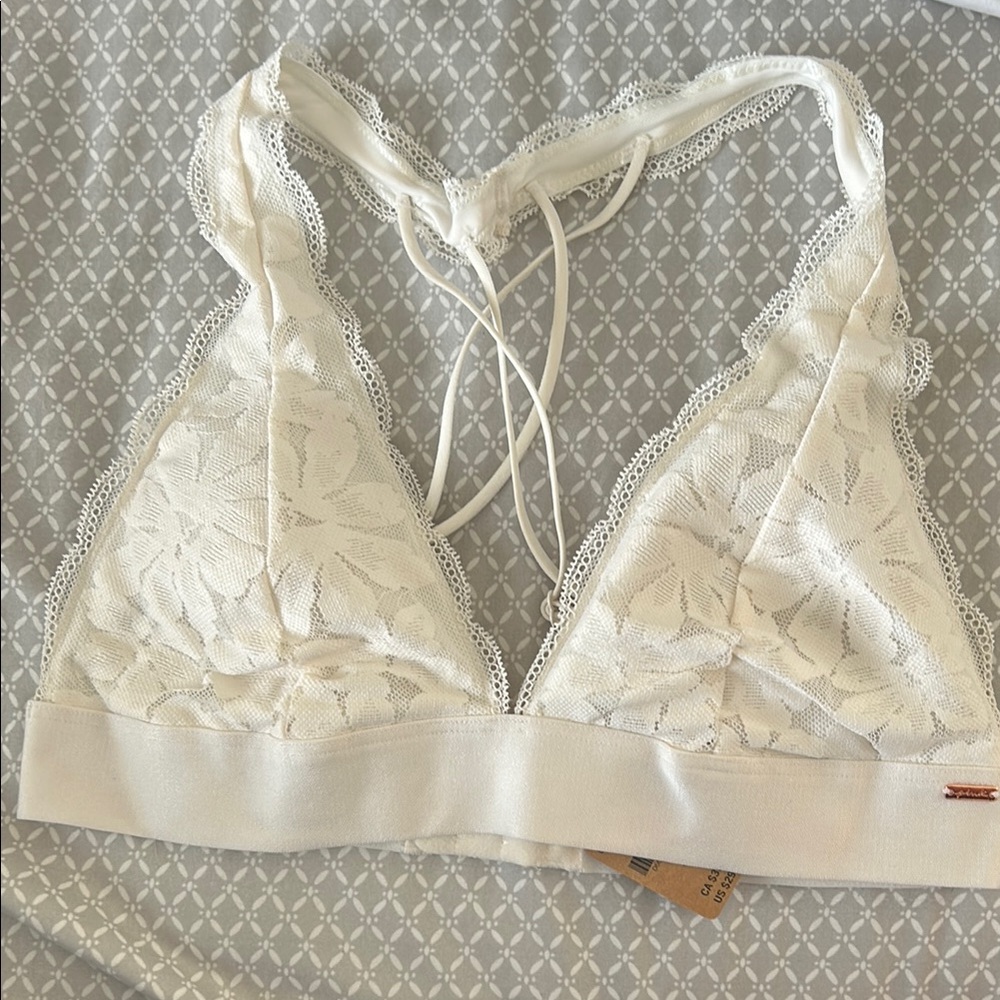 PINK Victoria's Secret White Lace Bralette